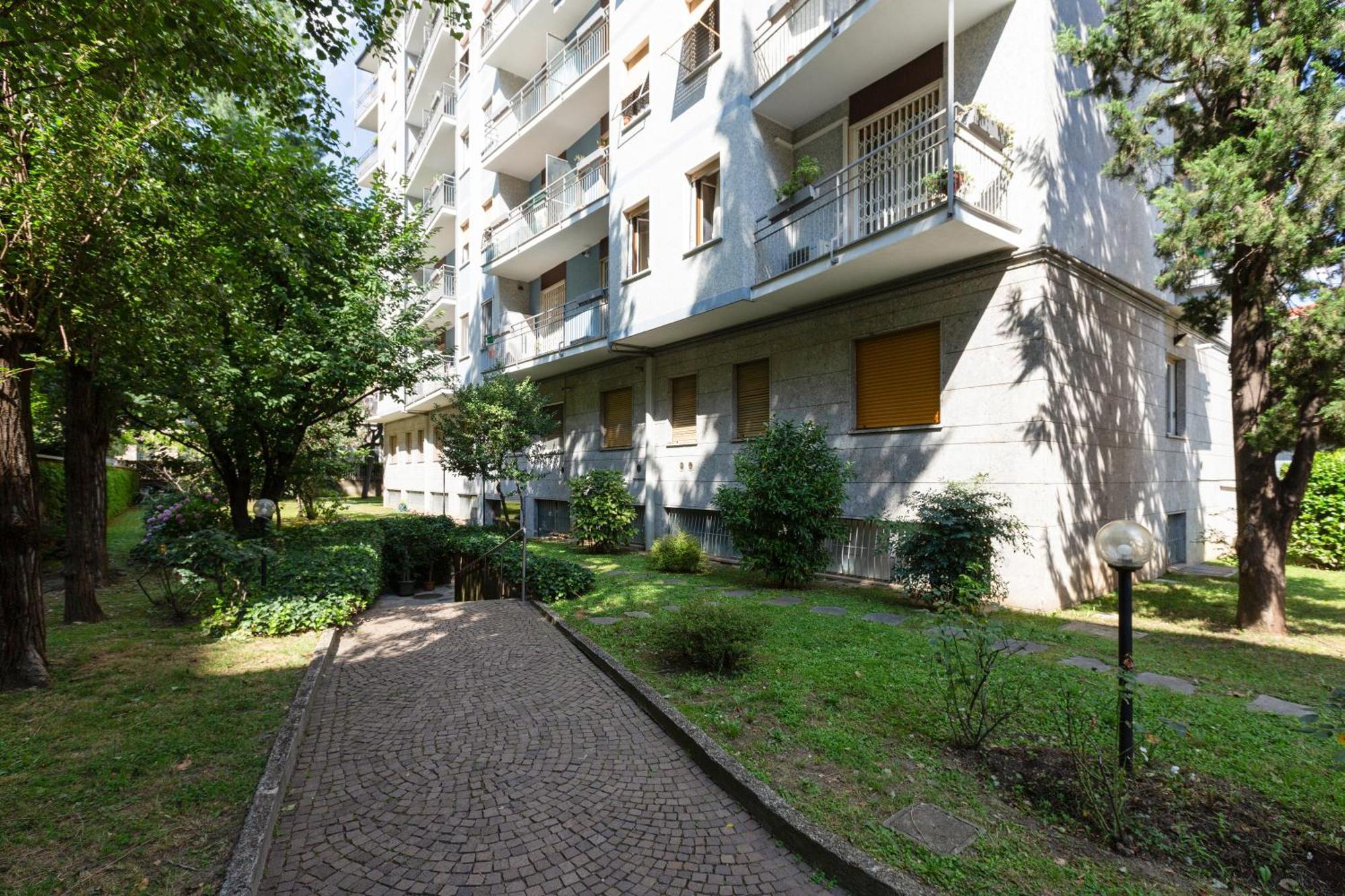 Ca' Granda M5 & Bicocca - Apartment With Parking Milan Exterior photo